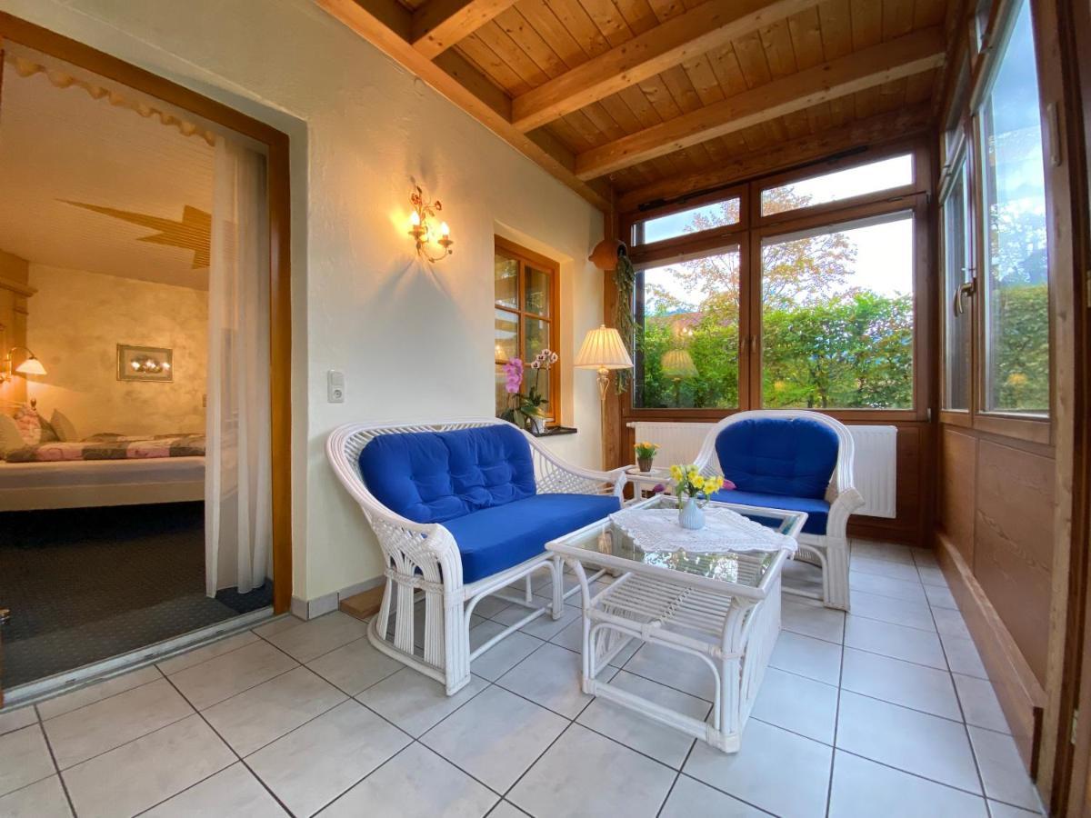 Haus Bei Der Linden Ferienwohnungen Σβάνγκαου Εξωτερικό φωτογραφία
