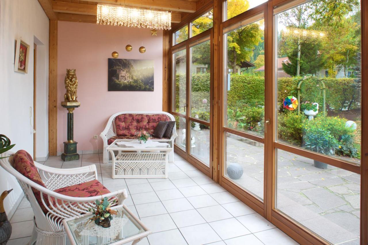 Haus Bei Der Linden Ferienwohnungen Σβάνγκαου Εξωτερικό φωτογραφία